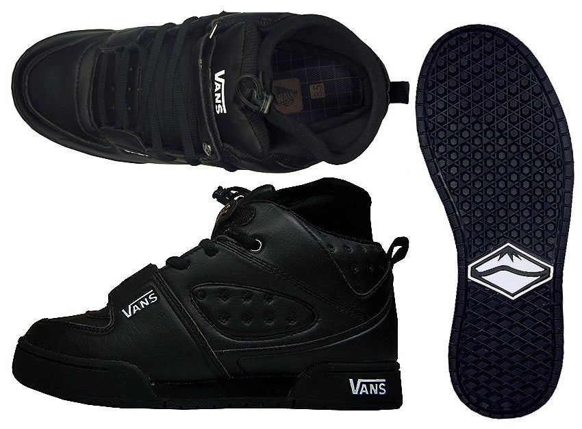 What boots to wear with flat pedals Mountain Bike Reviews Forum